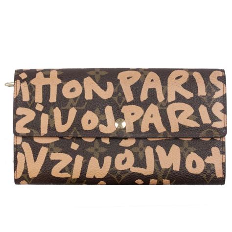 louis vuitton monogram graffiti|louis Vuitton Monogram wallet.